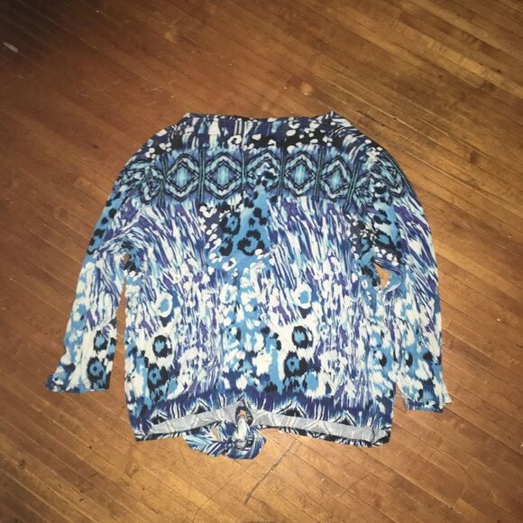 Chico’s 3 crop tie front watercolor blue knit blouse - Picture 3 of 3